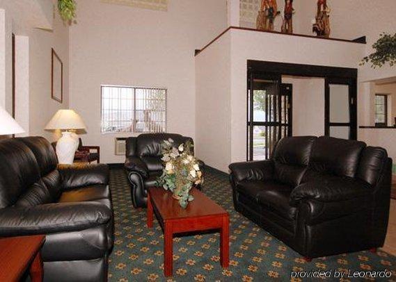 Quality Inn & Suites Vail Valley Eagle Interior photo