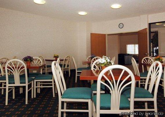 Quality Inn & Suites Vail Valley Eagle Restaurant photo